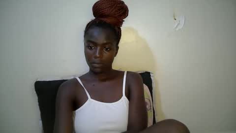 bunny_bliss1 online show from April 16, 2026, 6:30 pm