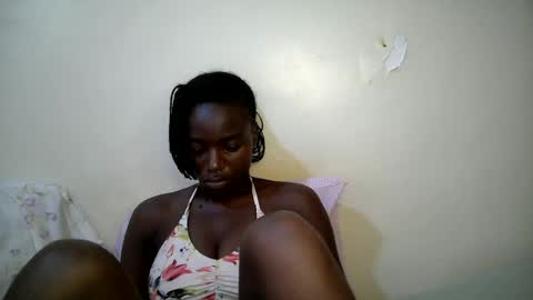 Snapshot of bunny_bliss1 chatting on July 12, 2026, 5:53 am bunny_bliss1 online show from July 12, 2026, 5:53 am