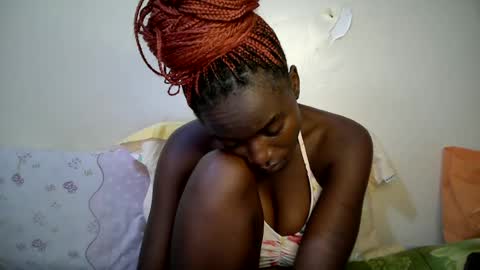Snapshot of bunny_bliss1 chatting on July 22, 2026, 8:50 am bunny_bliss1 online show from July 22, 2026, 8:50 am