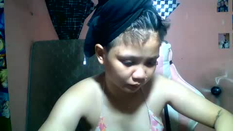 Snapshot of bunny_flower18 chatting on June 18, 2026, 11:03 am bunny_flower18 online show from June 18, 2026, 11:03 am