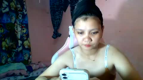 Snapshot of bunny_flower18 chatting on June 23, 2026, 10:57 am bunny_flower18 online show from June 23, 2026, 10:57 am