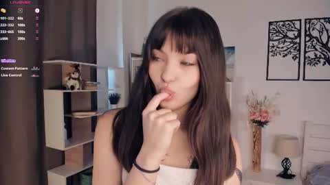 Snapshot of bunny_nova chatting on June 10, 2026, 9:08 am Aria online show from June 10, 2026, 9:08 am