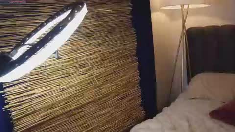 Snapshot of bunnycute_shy chatting on June 24, 2026, 12:48 pm 30 Off online show from June 24, 2026, 12:48 pm