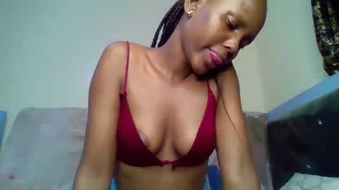 bunnydiva_ online show from November 9, 2025, 7:39 am