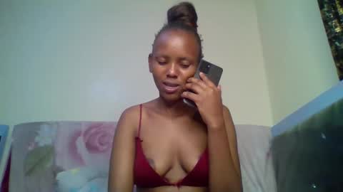 bunnydiva_ online show from December 18, 2025, 2:45 pm