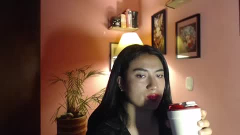 Snapshot of bunnyemilyr0s33 chatting on July 14, 2026, 7:46 am bunnyEmilyR0s33 online show from July 14, 2026, 7:46 am