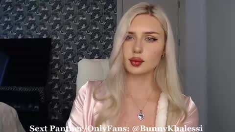 Snapshot of bunnykhalessi chatting on June 11, 2026, 11:03 pm OnlyFans BunnyKhalessi online show from June 11, 2026, 11:03 pm