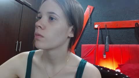 ANASTASIA online show from February 19, 2025, 12:33 pm