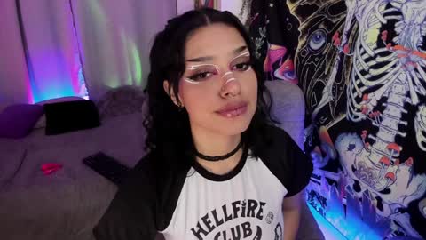   online show from January 5, 2025, 2:27 am