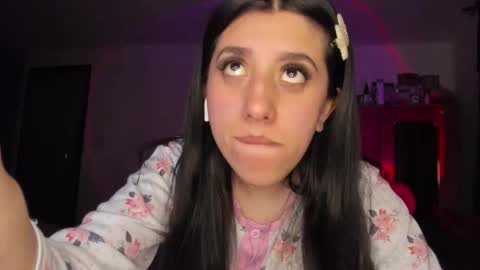 Snapshot of bunnyy09 chatting on October 3, 2025, 2:41 am Jess online show from October 3, 2025, 2:41 am