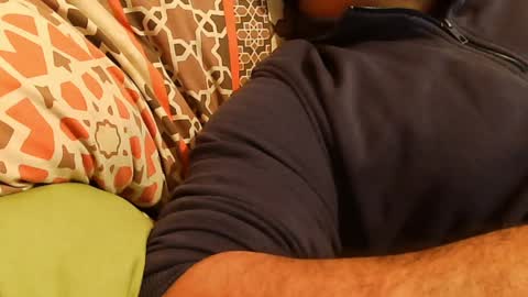 Snapshot of burlymonster chatting on December 30, 2024, 4:40 pm Hairy Arabian online show from December 30, 2024, 4:40 pm