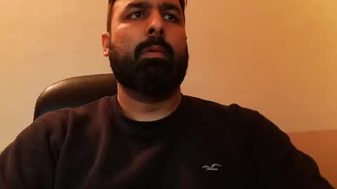 Snapshot of burlymonster chatting on January 13, 2025, 1:39 pm Hairy Arabian online show from January 13, 2025, 1:39 pm