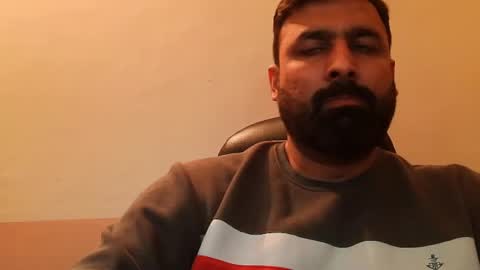 Snapshot of burlymonster chatting on January 21, 2025, 2:48 pm Hairy Arabian online show from January 21, 2025, 2:48 pm