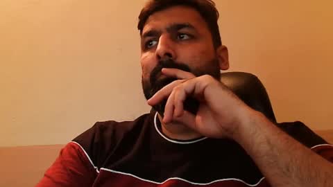 Snapshot of burlymonster chatting on January 24, 2025, 2:51 pm Hairy Arabian online show from January 24, 2025, 2:51 pm
