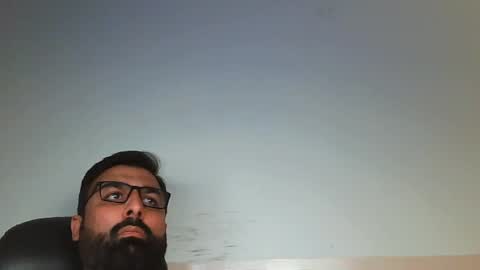Snapshot of burlymonster chatting on February 15, 2025, 4:34 pm Hairy Arabian online show from February 15, 2025, 4:34 pm
