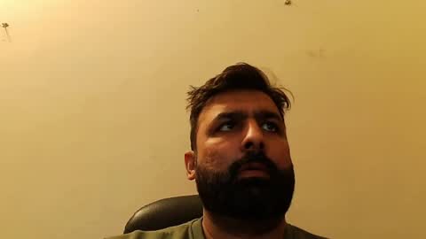 Snapshot of burlymonster chatting on February 22, 2025, 6:39 am Hairy Arabian online show from February 22, 2025, 6:39 am
