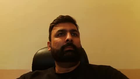 Snapshot of burlymonster chatting on February 26, 2025, 3:41 pm Hairy Arabian online show from February 26, 2025, 3:41 pm
