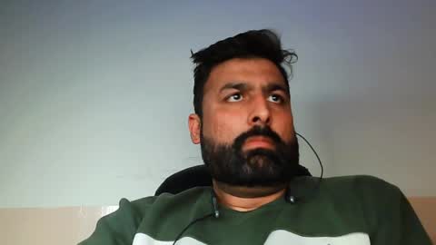 Snapshot of burlymonster chatting on March 9, 2025, 5:17 pm Hairy Arabian online show from March 9, 2025, 5:17 pm