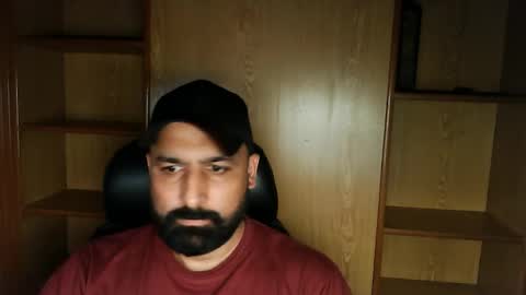Snapshot of burlymonster chatting on September 13, 2025, 7:46 pm Hairy Arabian online show from September 13, 2025, 7:46 pm