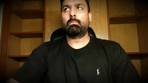 Snapshot of burlymonster chatting on October 8, 2025, 4:54 am Hairy Arabian online show from October 8, 2025, 4:54 am