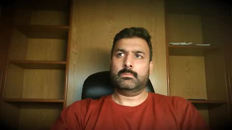Snapshot of burlymonster chatting on October 17, 2025, 9:45 am Hairy Arabian online show from October 17, 2025, 9:45 am