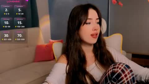 Amelia online show from July 17, 2026, 4:52 am