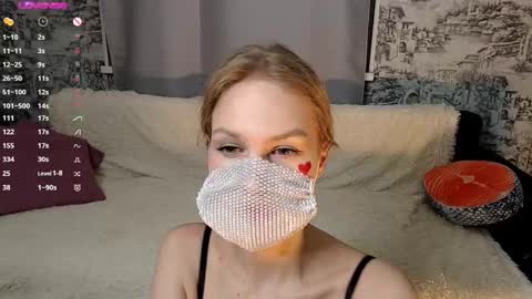 burning_g1rl online show from March 1, 2026, 7:16 pm