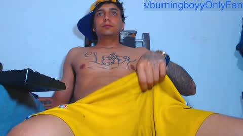 Snapshot of burningboyy chatting on February 28, 2025, 8:53 am independiente online show from February 28, 2025, 8:53 am
