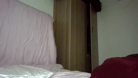 desire online show from April 9, 2026, 6:19 am