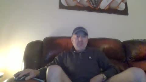 Snapshot of burnleyguy1977 chatting on May 18, 2026, 5:02 am burnleyguy1977 online show from May 18, 2026, 5:02 am