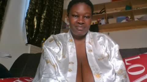 Snapshot of burstysasha chatting on June 28, 2026, 6:19 am burstysasha online show from June 28, 2026, 6:19 am