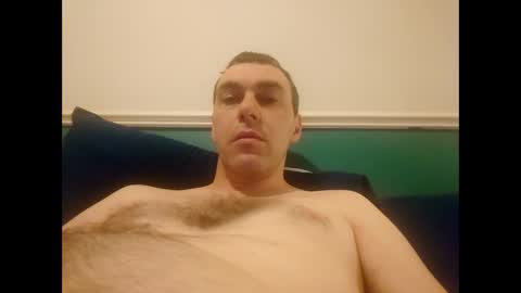 Snapshot of burtz909 chatting on December 30, 2024, 11:37 am burtz909 online show from December 30, 2024, 11:37 am