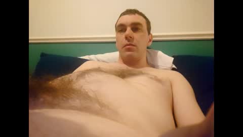 Snapshot of burtz909 chatting on January 1, 2025, 5:22 pm burtz909 online show from January 1, 2025, 5:22 pm