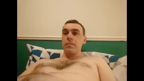 Snapshot of burtz909 chatting on March 3, 2025, 12:37 pm burtz909 online show from March 3, 2025, 12:37 pm