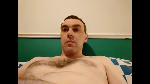 Snapshot of burtz909 chatting on January 11, 2026, 12:43 pm burtz909 online show from January 11, 2026, 12:43 pm