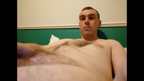 Snapshot of burtz909 chatting on February 7, 2026, 1:04 pm burtz909 online show from February 7, 2026, 1:04 pm