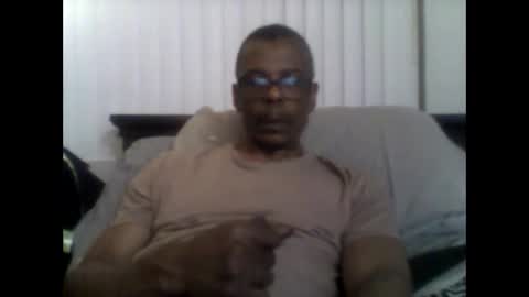 Busturgutzgd1 online show from February 16, 2025, 5:26 am