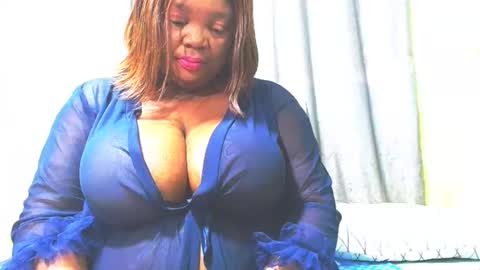 Snapshot of bustymaturestepmum chatting on April 21, 2026, 4:08 am bustymaturestepmum online show from April 21, 2026, 4:08 am