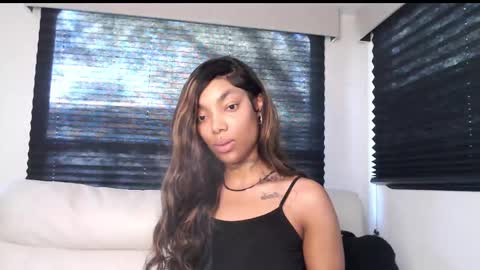 butterfly booty online show from September 13, 2025, 4:40 pm