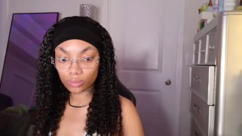 Snapshot of butterflybootyy chatting on May 4, 2026, 7:48 am butterfly booty online show from May 4, 2026, 7:48 am
