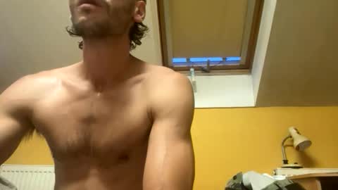 Snapshot of buttlover___ chatting on June 5, 2026, 7:08 pm buttlover___ online show from June 5, 2026, 7:08 pm