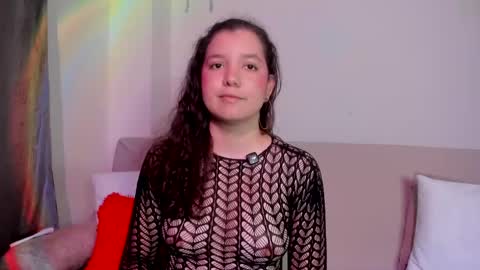Snapshot of buunny_bella chatting on May 3, 2026, 7:20 pm BUNNY BELLA online show from May 3, 2026, 7:20 pm