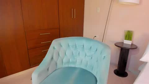 Rosse online show from March 7, 2025, 2:45 pm