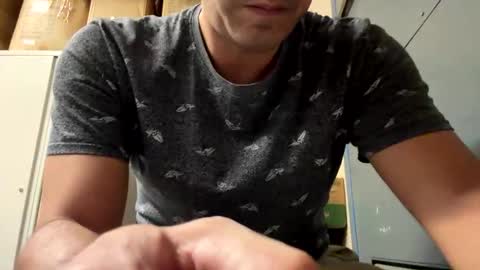 bxbomber2012 online show from October 28, 2025, 8:11 pm