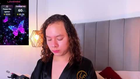 bycandy_ online show from November 6, 2025, 12:06 pm