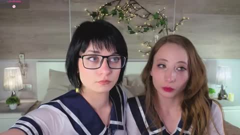 Hi everyoneim Mayglad to see you online show from October 12, 2025, 3:11 pm