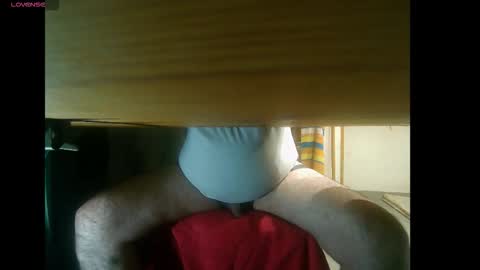 bzxxbzh online show from November 17, 2025, 6:57 pm