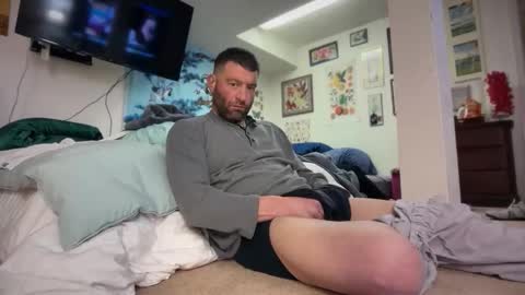 c2cmee online show from April 26, 2026, 3:26 am