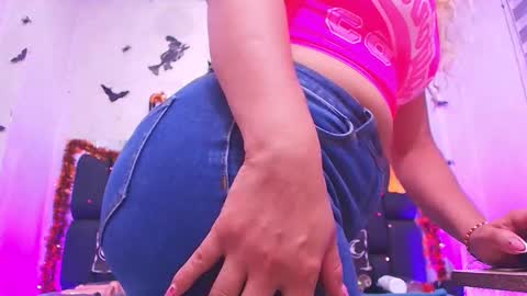 Carolina online show from October 23, 2025, 3:06 am