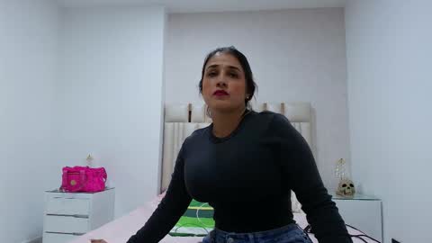 Carolina online show from October 30, 2025, 3:19 am